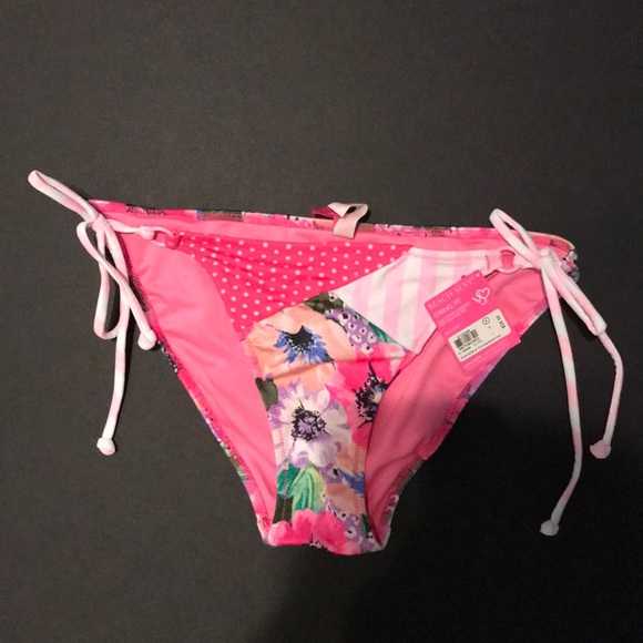 Victoria's Secret small. Bikini. NWT never worn - Picture 4 of 5
